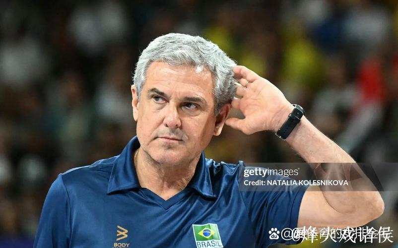 吉马良斯：我极度愤怒，这场比赛太糟糕了